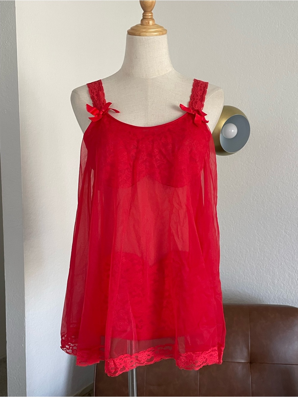 Vintage 1960s Texsheen Romantic Coquette Lace Babydoll Mini Slip